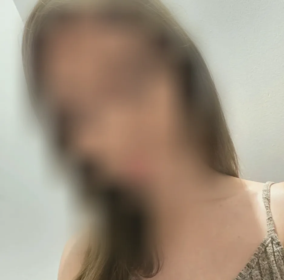 Lisa, 27