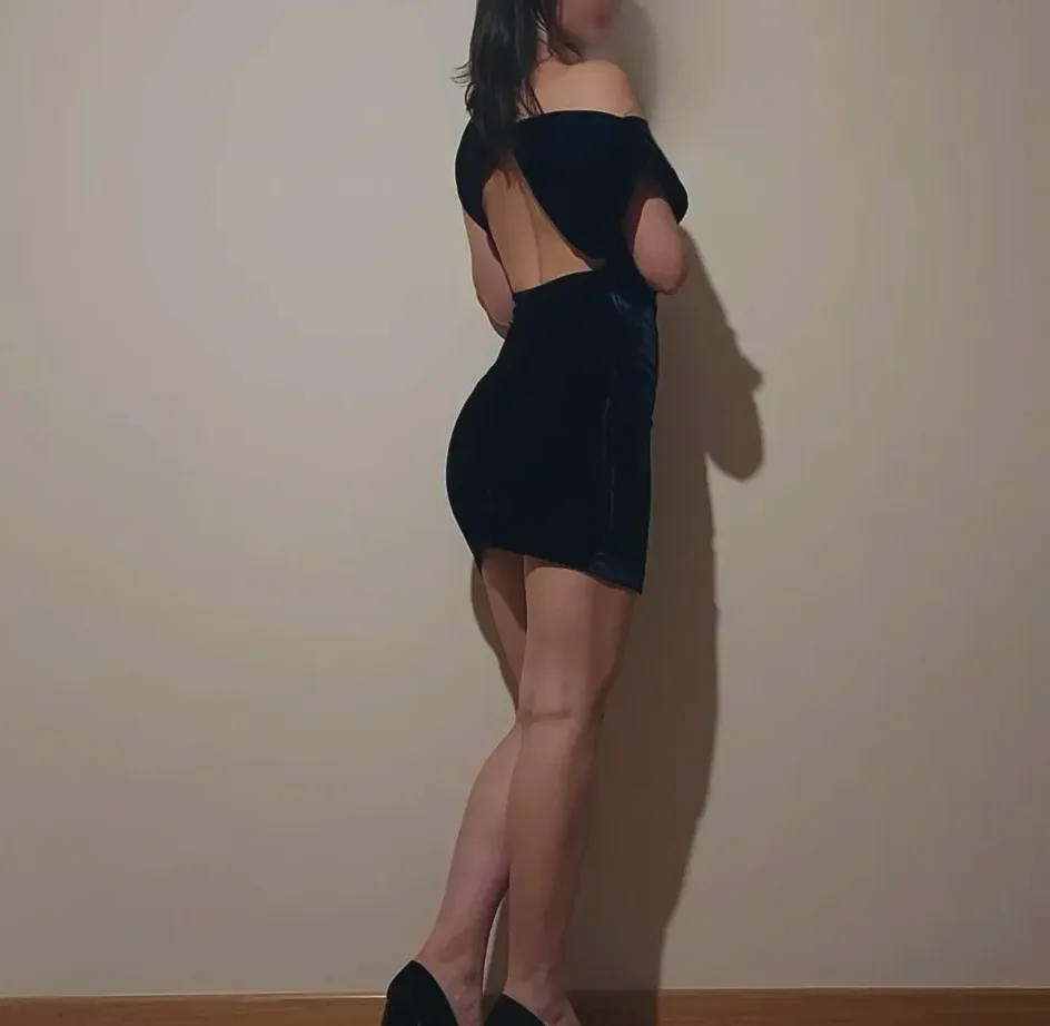 Miranda, 29
